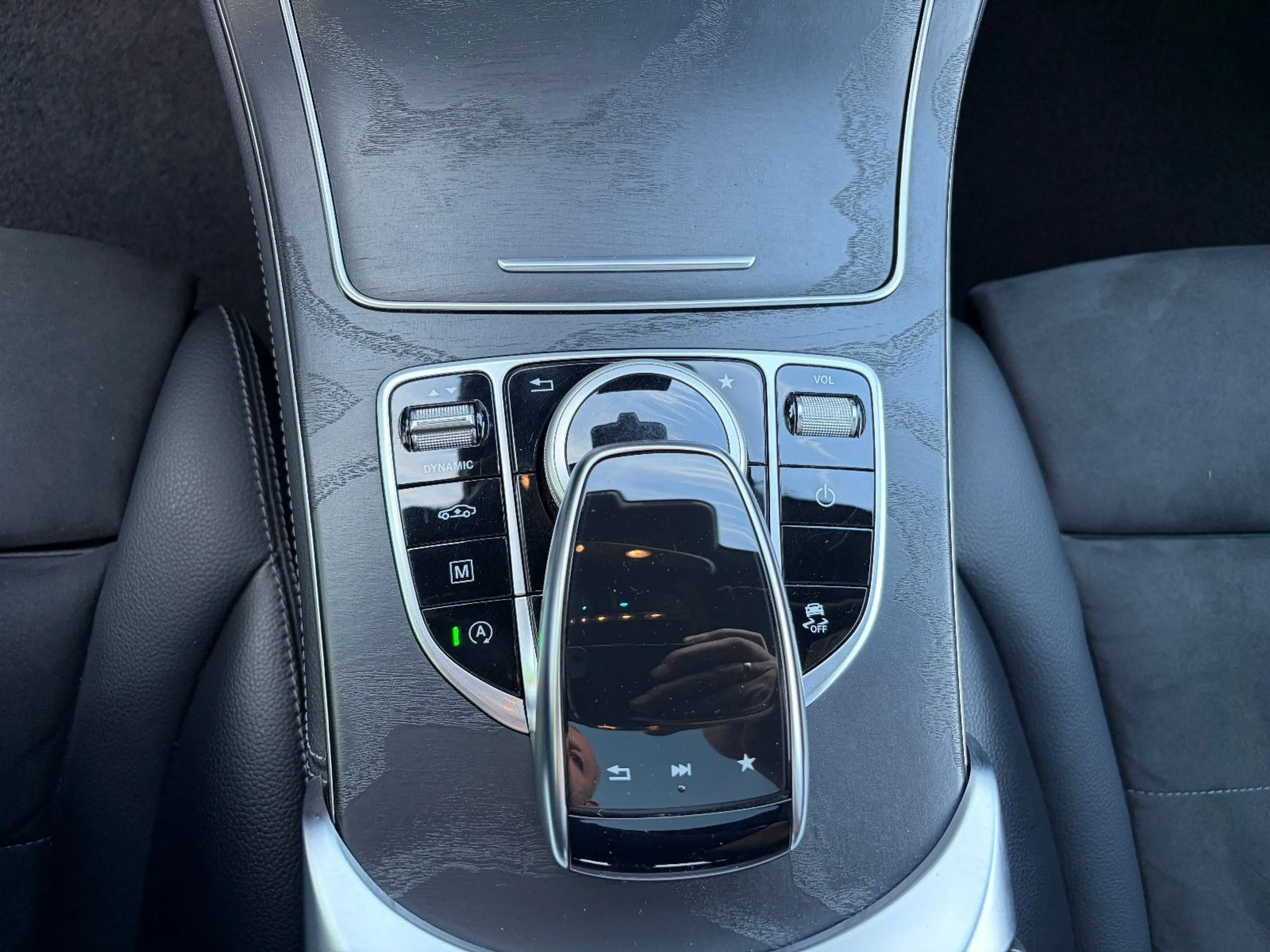 Mercedes-Benz GLC 350 d 4Matic AMG LED NIGHT PANO 360° AHK AIR — photo 23
