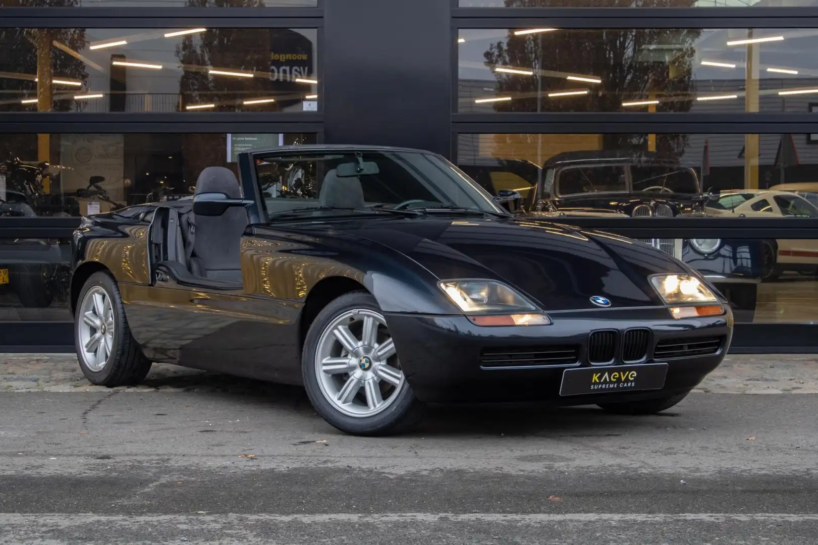 BMW Z1 7650 km Чорний - 1