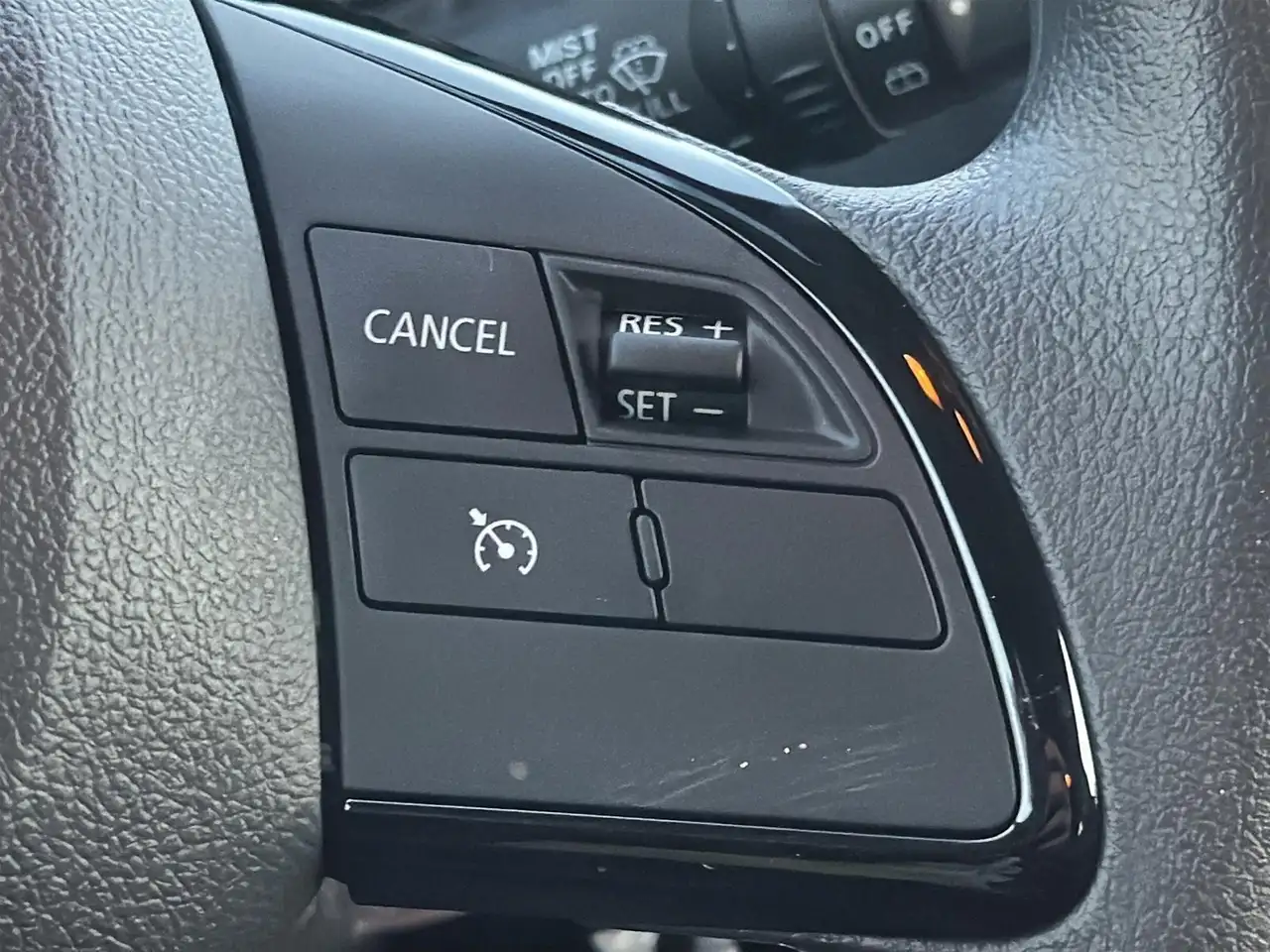 Mitsubishi Eclipse Cross снимка Mitsubishi Eclipse Cross
