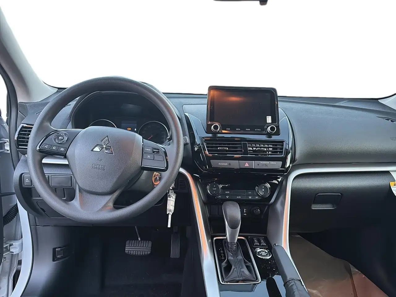 Mitsubishi Eclipse Cross снимка Mitsubishi Eclipse Cross