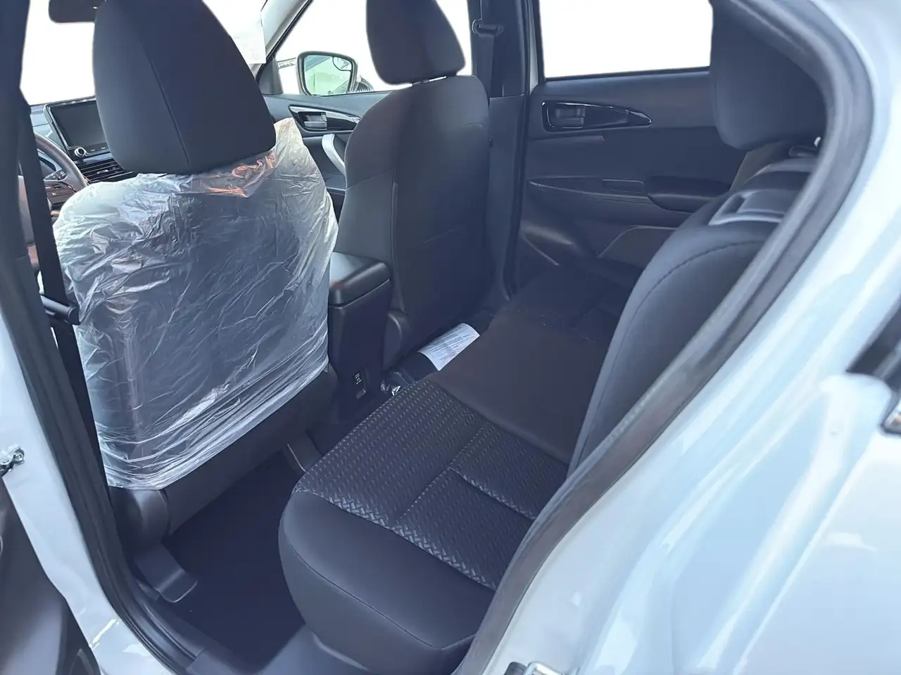 Mitsubishi Eclipse Cross снимка Mitsubishi Eclipse Cross