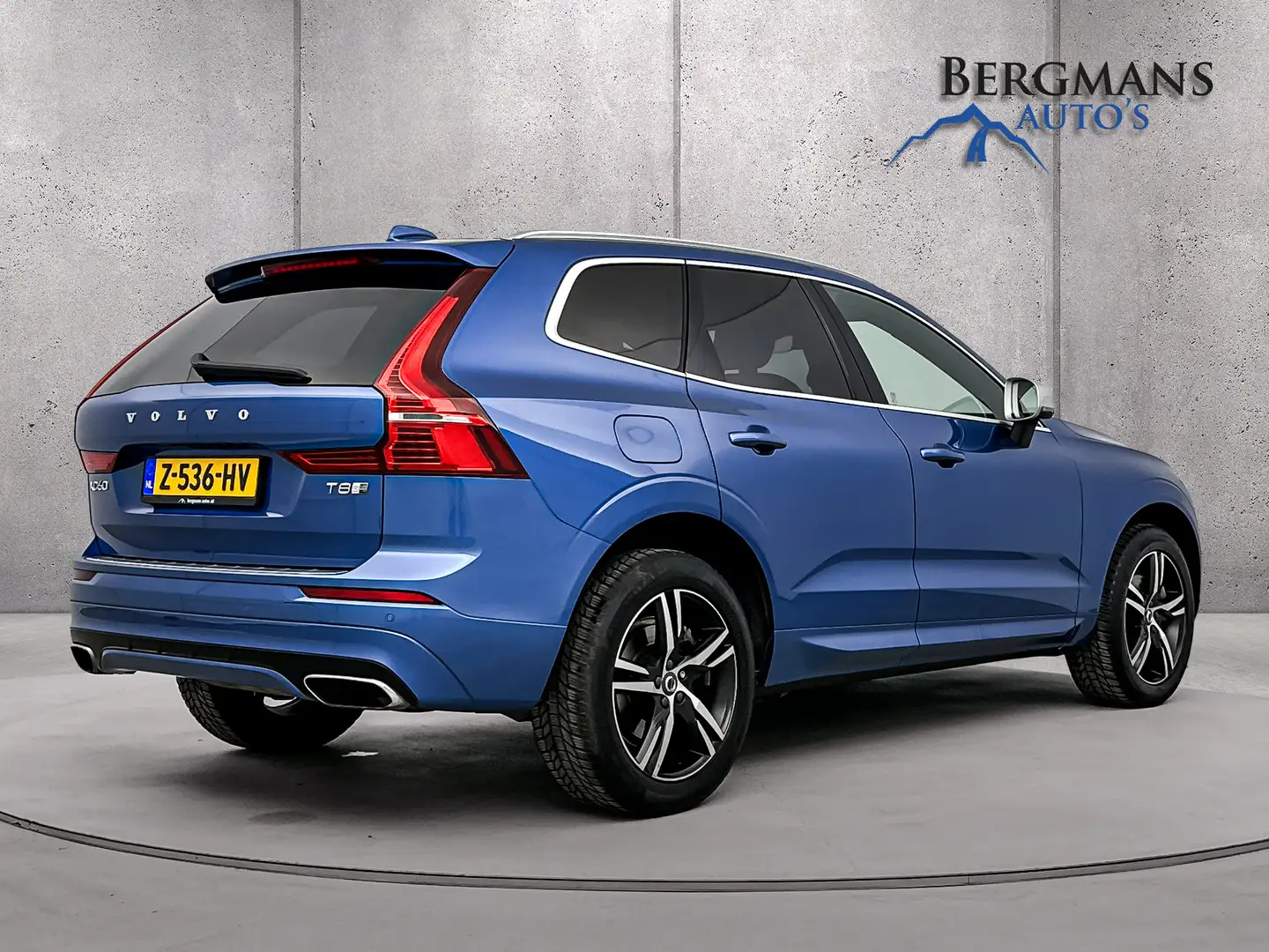 Volvo XC60 2.0 T8 Twin Engine AWD R-Design // PANORAMA // CAM Blauw - 2