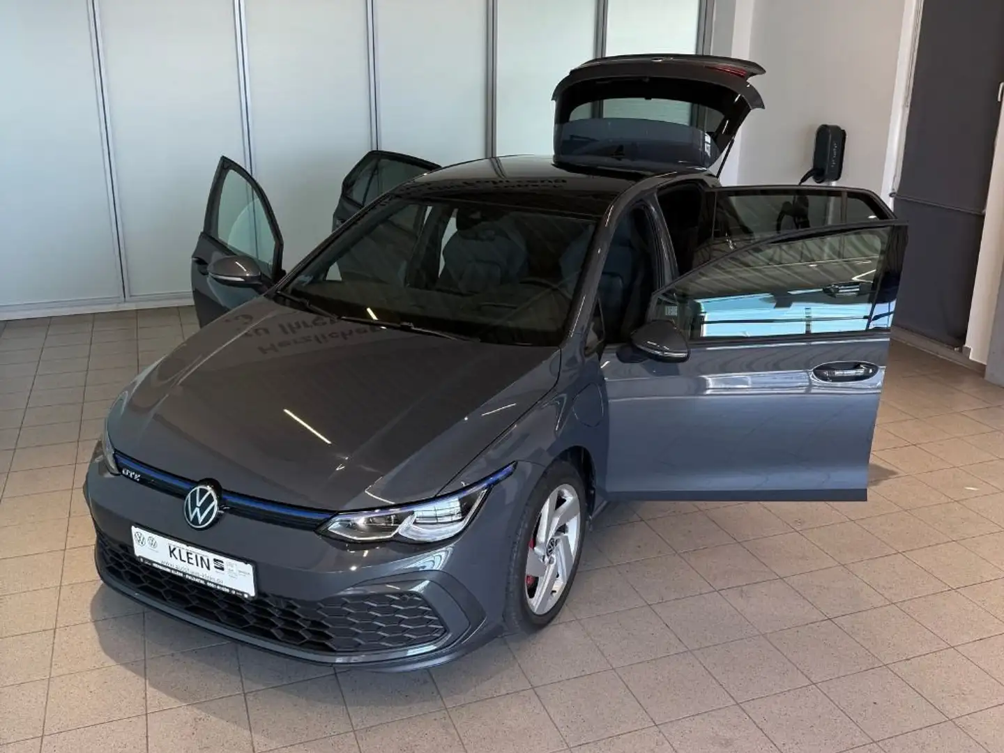 Volkswagen Golf GTE VIII 1.4 TSI eHybrid Alarmanlage, PANO, AHK Gris - 2