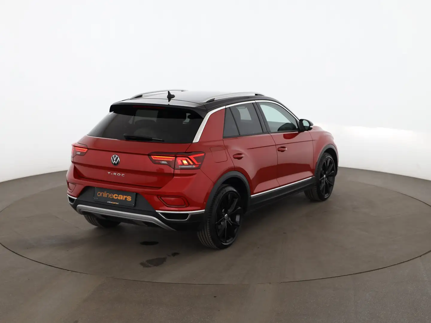 Volkswagen T-Roc 2.0 TDI Style Aut LED STANDHZG RADAR NAVI Rot - 2