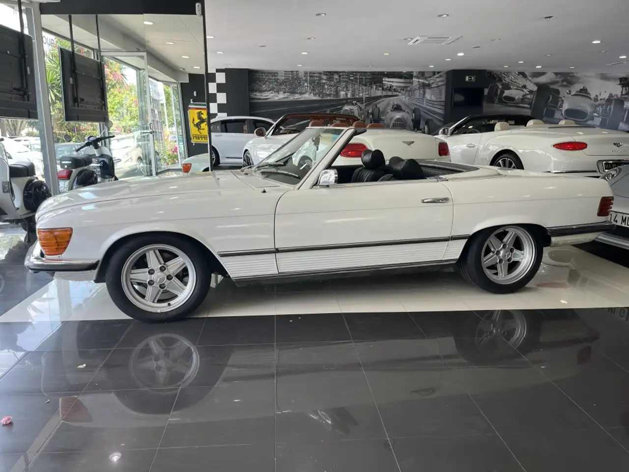 Mercedes-Benz 450 SL, foto 10