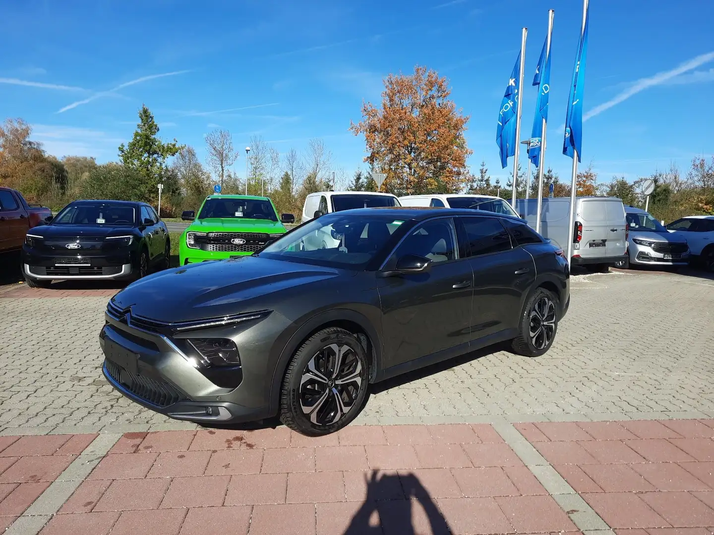 Citroen C5 X 1.2 PureTech 130 Plus HUD Navi LED Kamera Grijs - 2