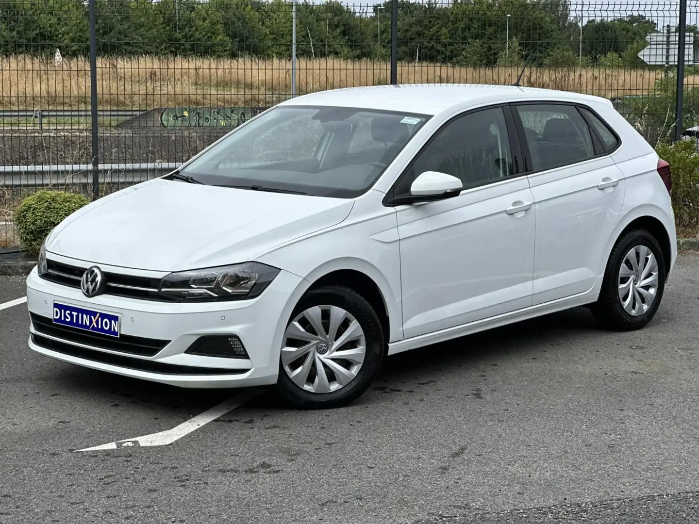 Volkswagen Polo VI 6 1.6 TDI 80 Confortline Blanc - 1
