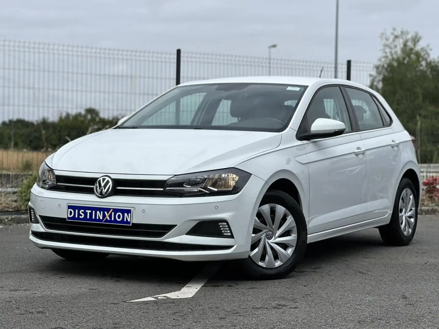 Volkswagen Polo VI 6 1.6 TDI 80 Confortline Blanc - 2