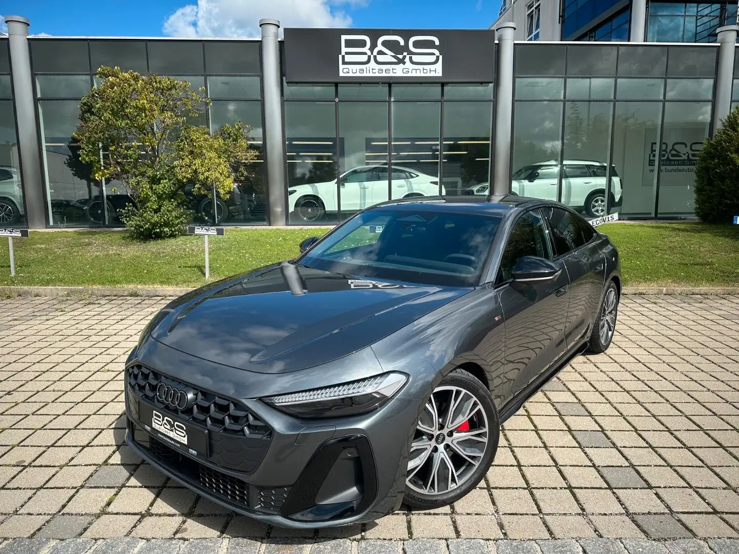 Audi A5 Limousine TDI 150 Kw S line ACC,360,MATRIX Grau - 2