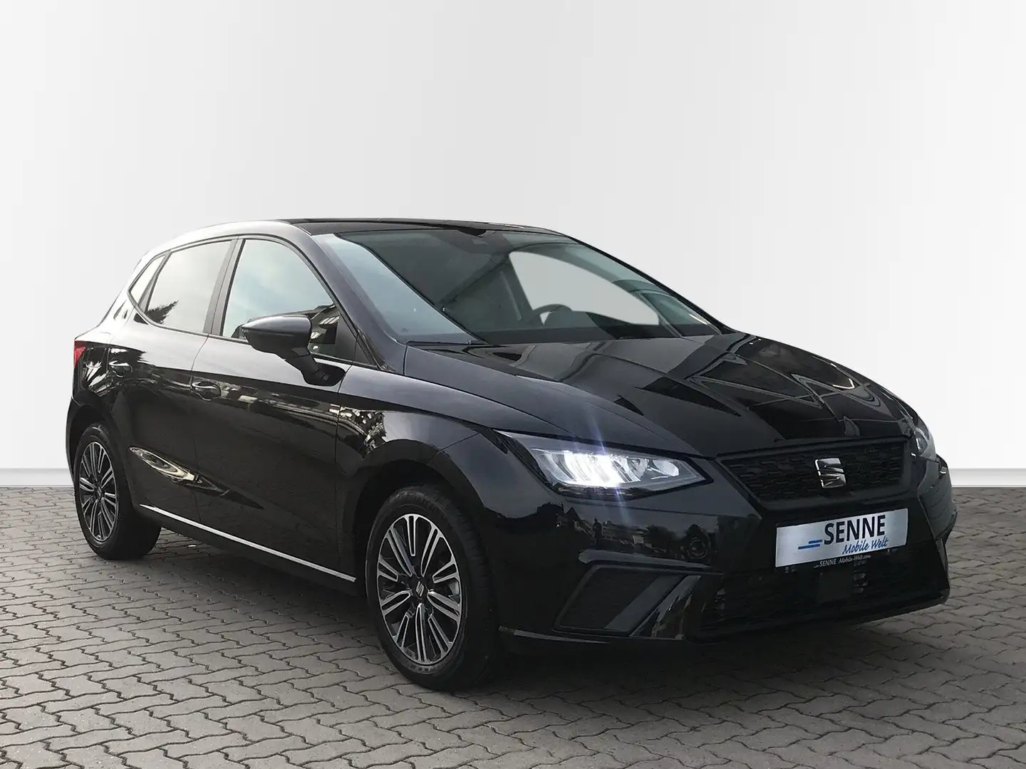 SEAT Ibiza Ibiza 1.0 TSI DSG Style Navi, LED, Kamera Autom. Schwarz - 2
