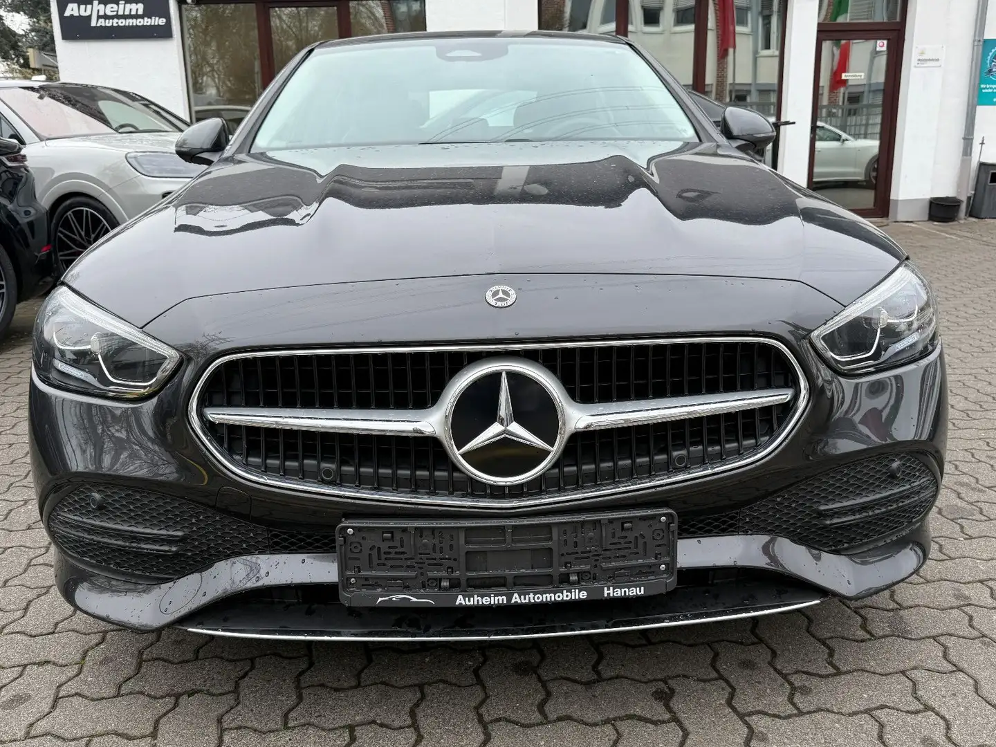 Mercedes-Benz C 200 Avantgarde Schwarz - 2