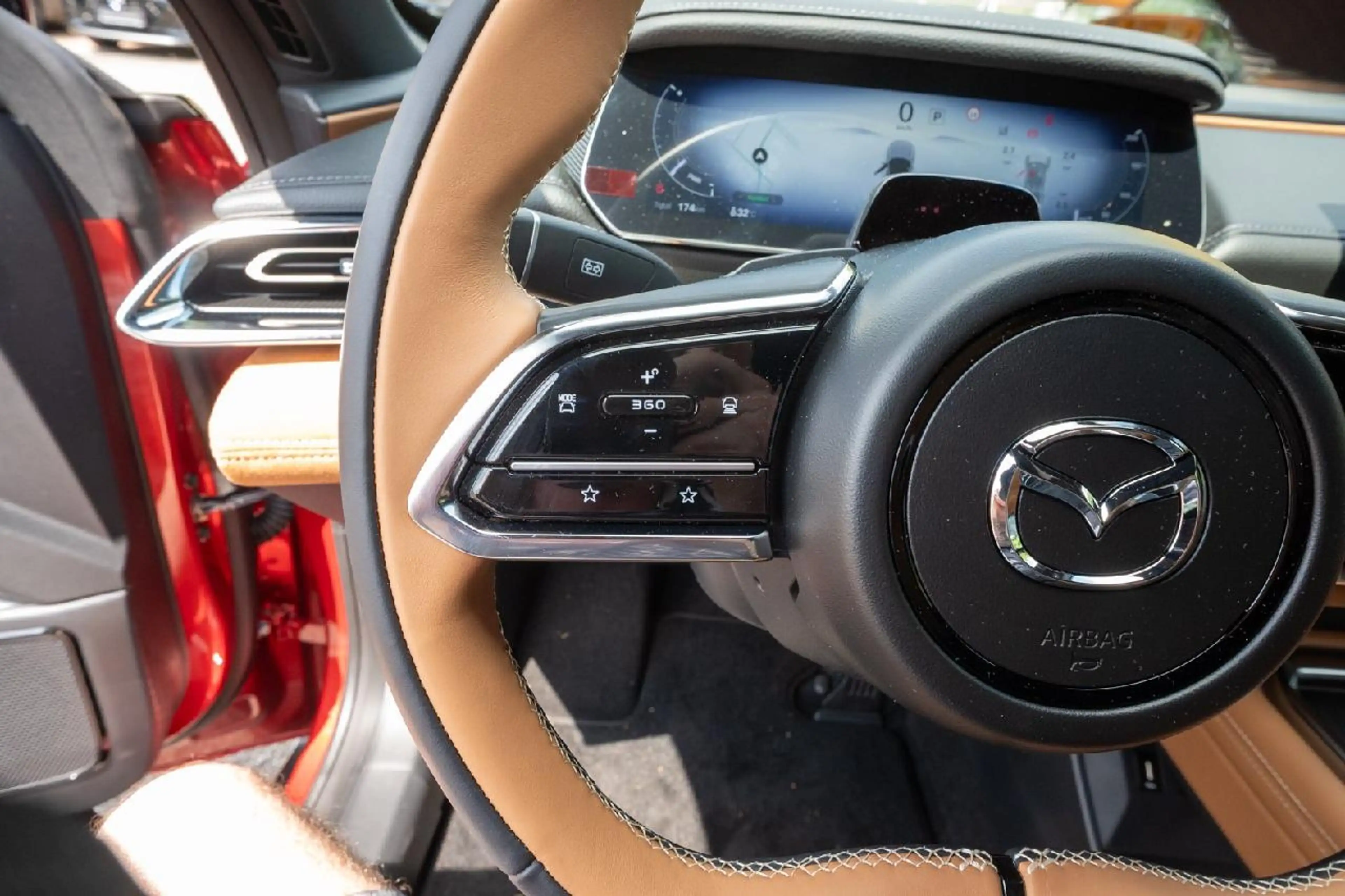 Mazda 6e 190 kW EV Takumi Plus VOLL — photo 15