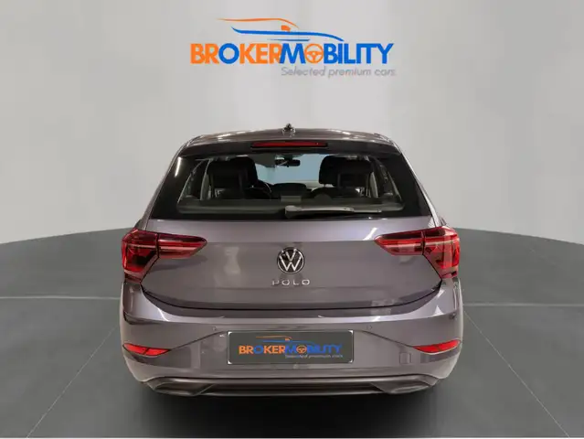 Volkswagen Polo view 6