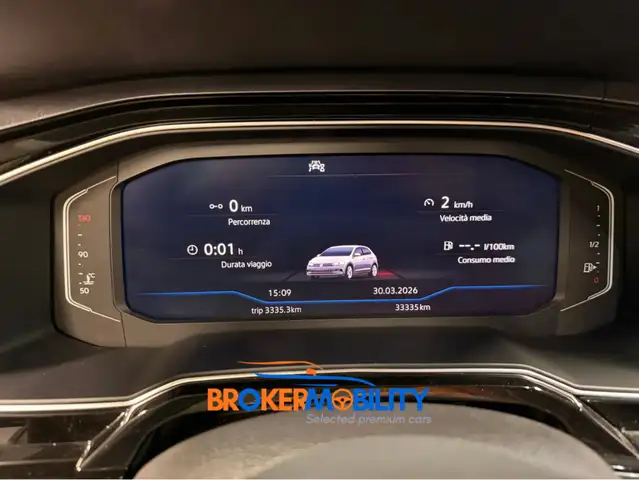 Volkswagen Polo view 10