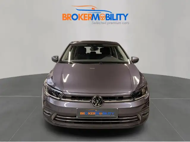 Volkswagen Polo view 3