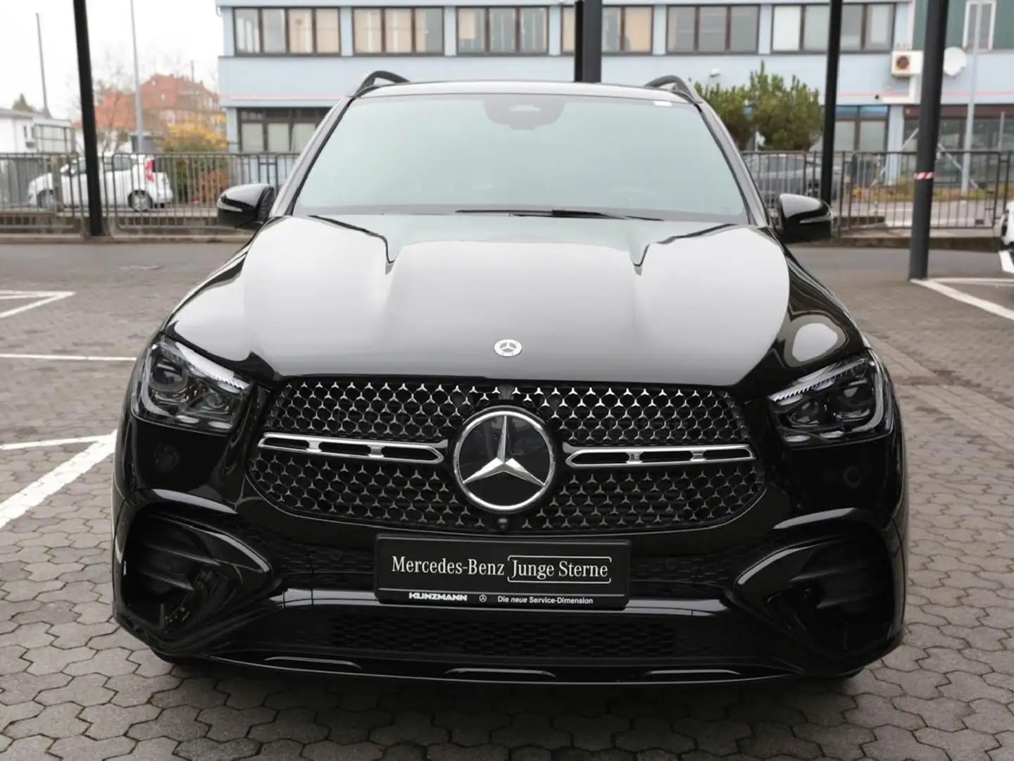 Mercedes-Benz GLE 400 e 4M AMG Night Panorama Sitzklima AHK Negru - 2