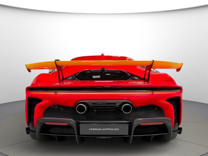 Ferrari — photo 4