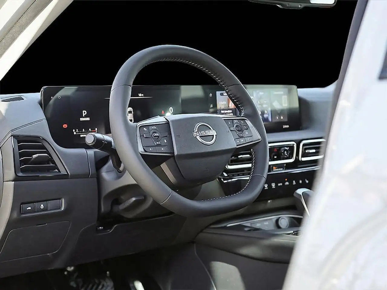 Nissan Sentra снимка Nissan Sentra