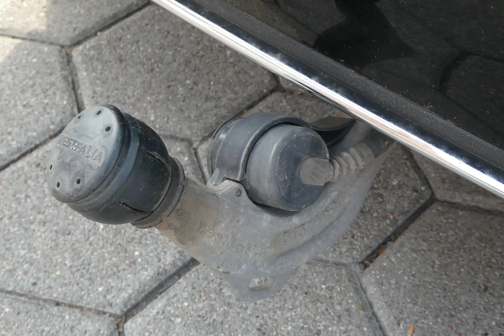 Mercedes-Benz B 200 EURO6 SPORT PAKET 1.Hand TÜV11/2027 Schwarz - 1