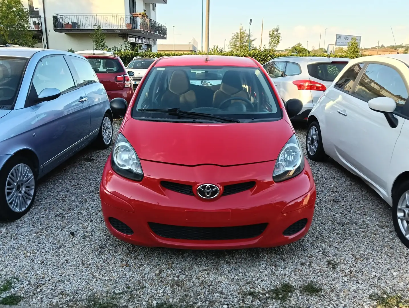 Toyota Aygo 5p 1.0 Sol Connect - 2