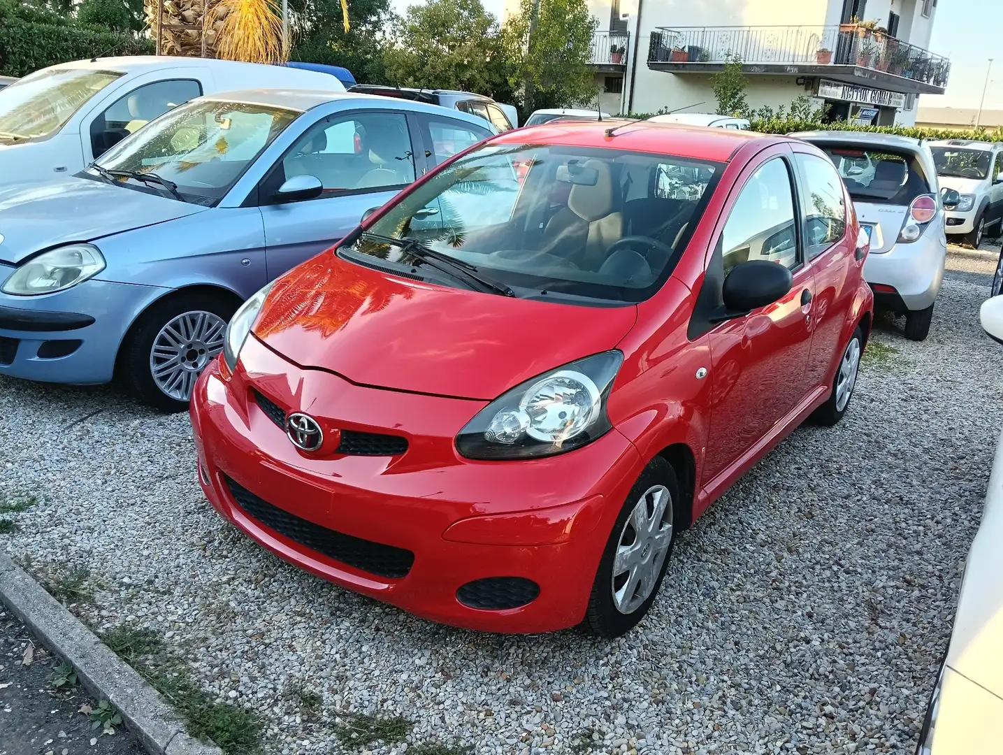 Toyota Aygo 5p 1.0 Sol Connect - 1