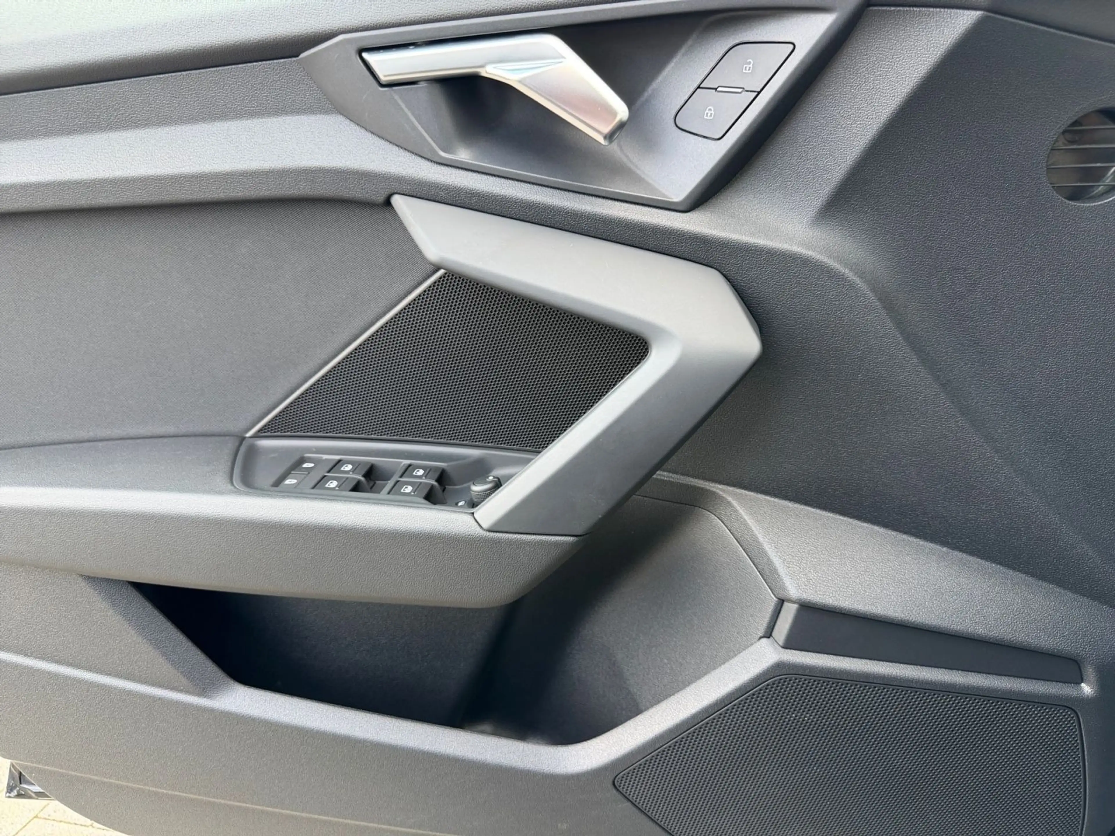 Audi A3 30 TFSI S tronic VirtualCockpit+ DA — photo 8