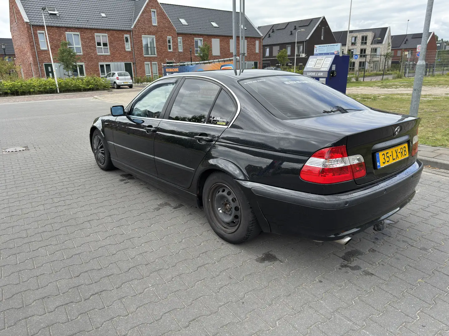 BMW 316 BMW 316i E46 – 2003 (facelift) - 2