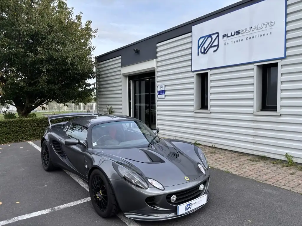 Lotus Elise 2003 из Европы — купить под ключ