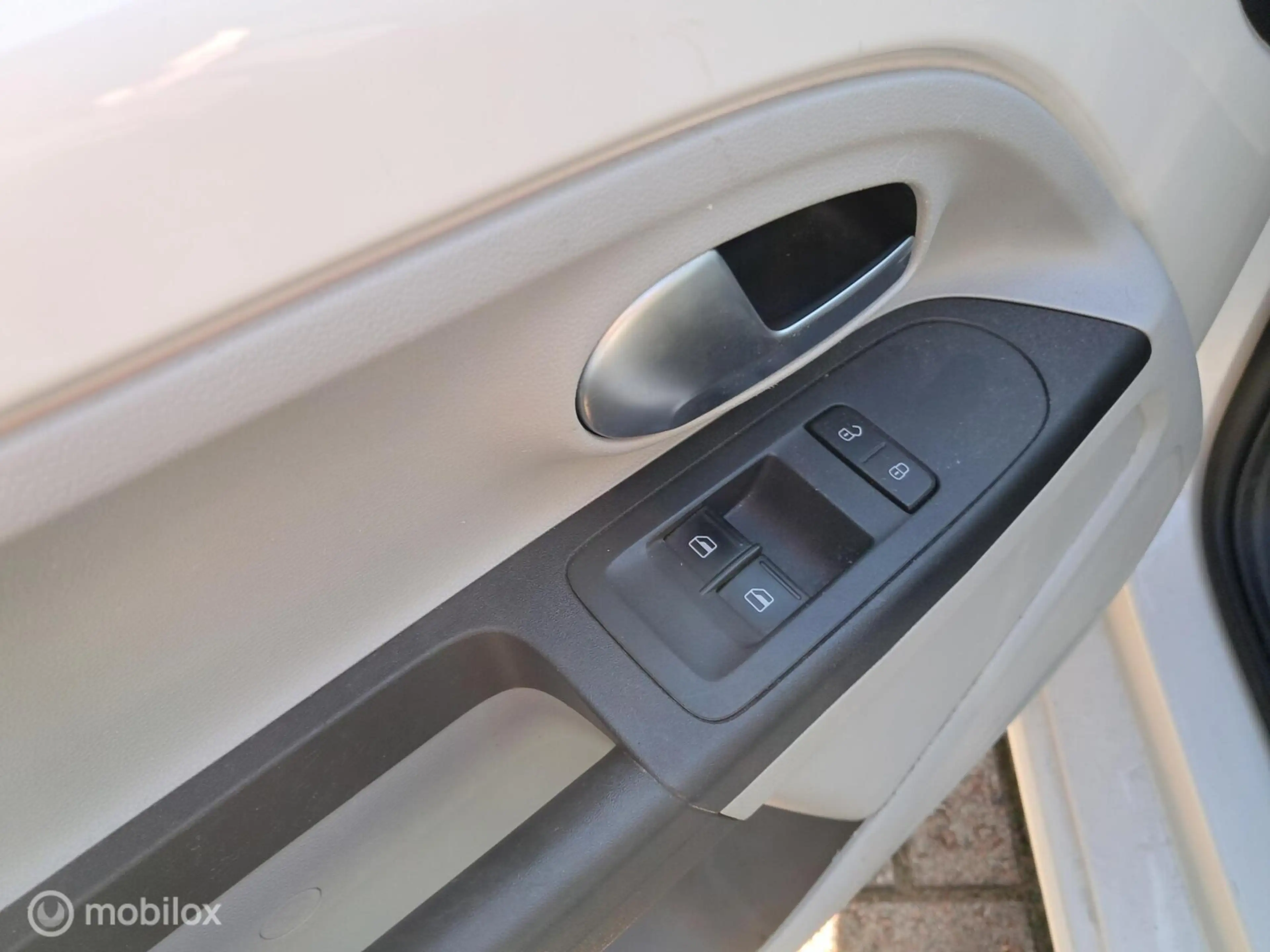 SEAT Mii 1.0 Style Intense — photo 12