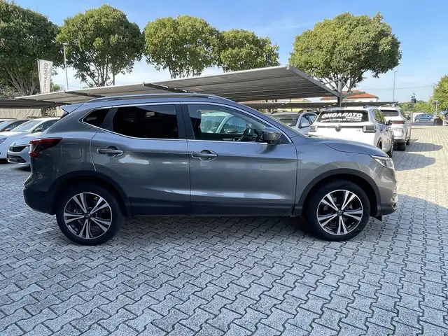 Nissan Qashqai view 4
