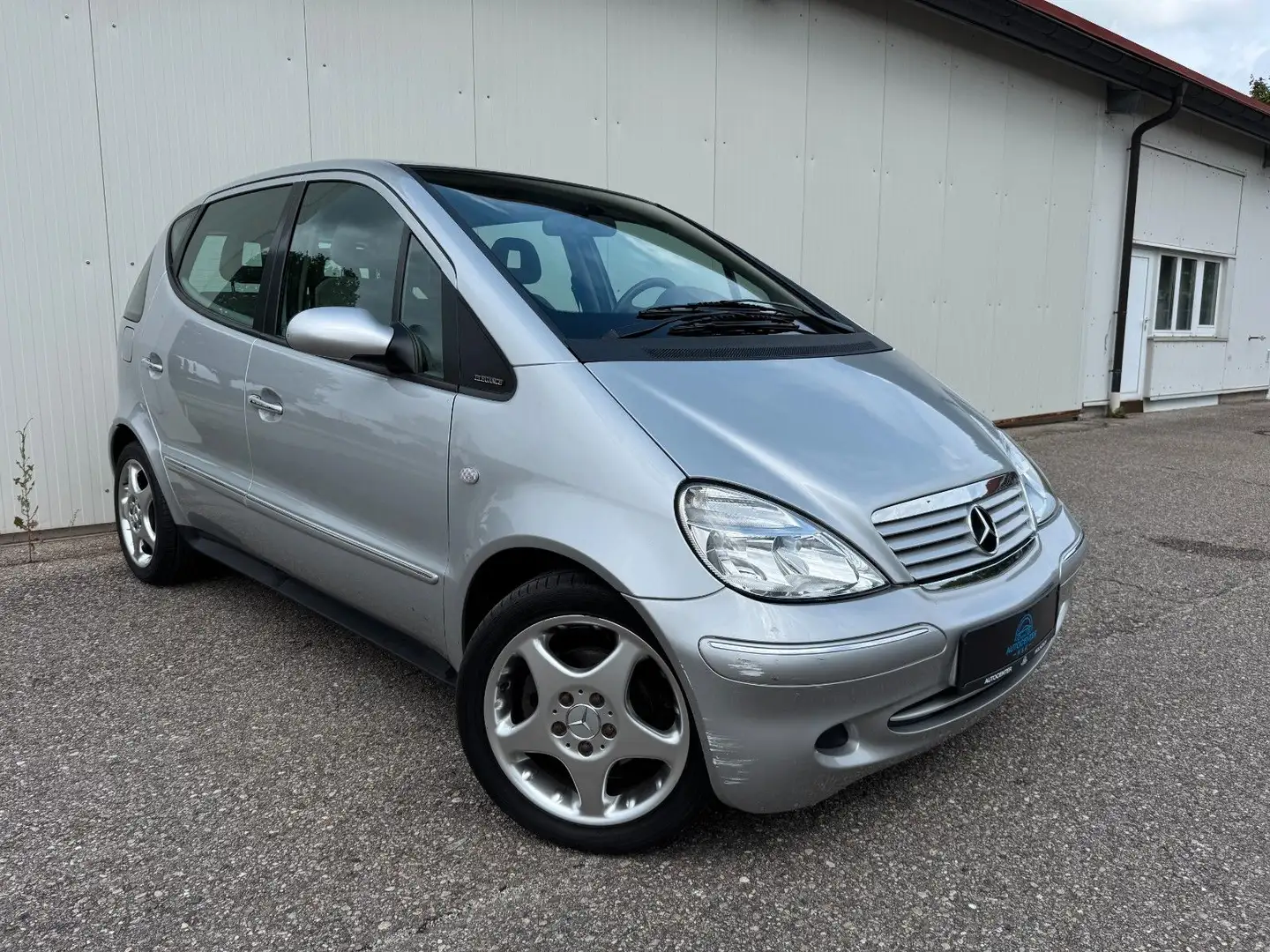 Mercedes-Benz A 160 L Elegance Aut. *KLIMA*SHZ*TÜV01/2026* Argent - 1
