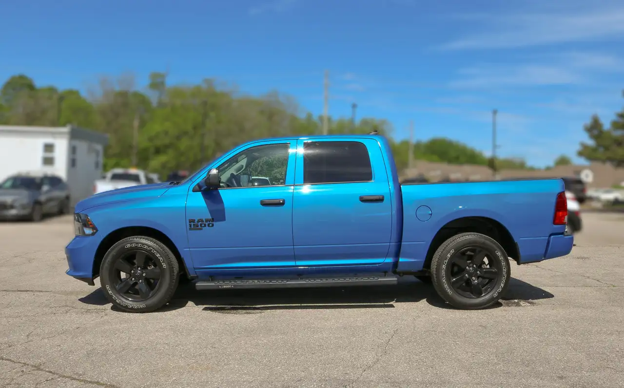 RAM 1500 снимка RAM 1500