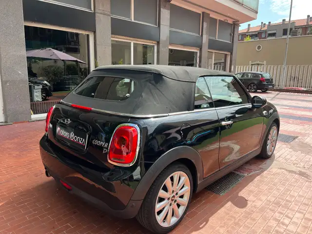 MINI Cooper D Cabrio Mini IV F57 2016 Cabrio 1.5 Hype auto