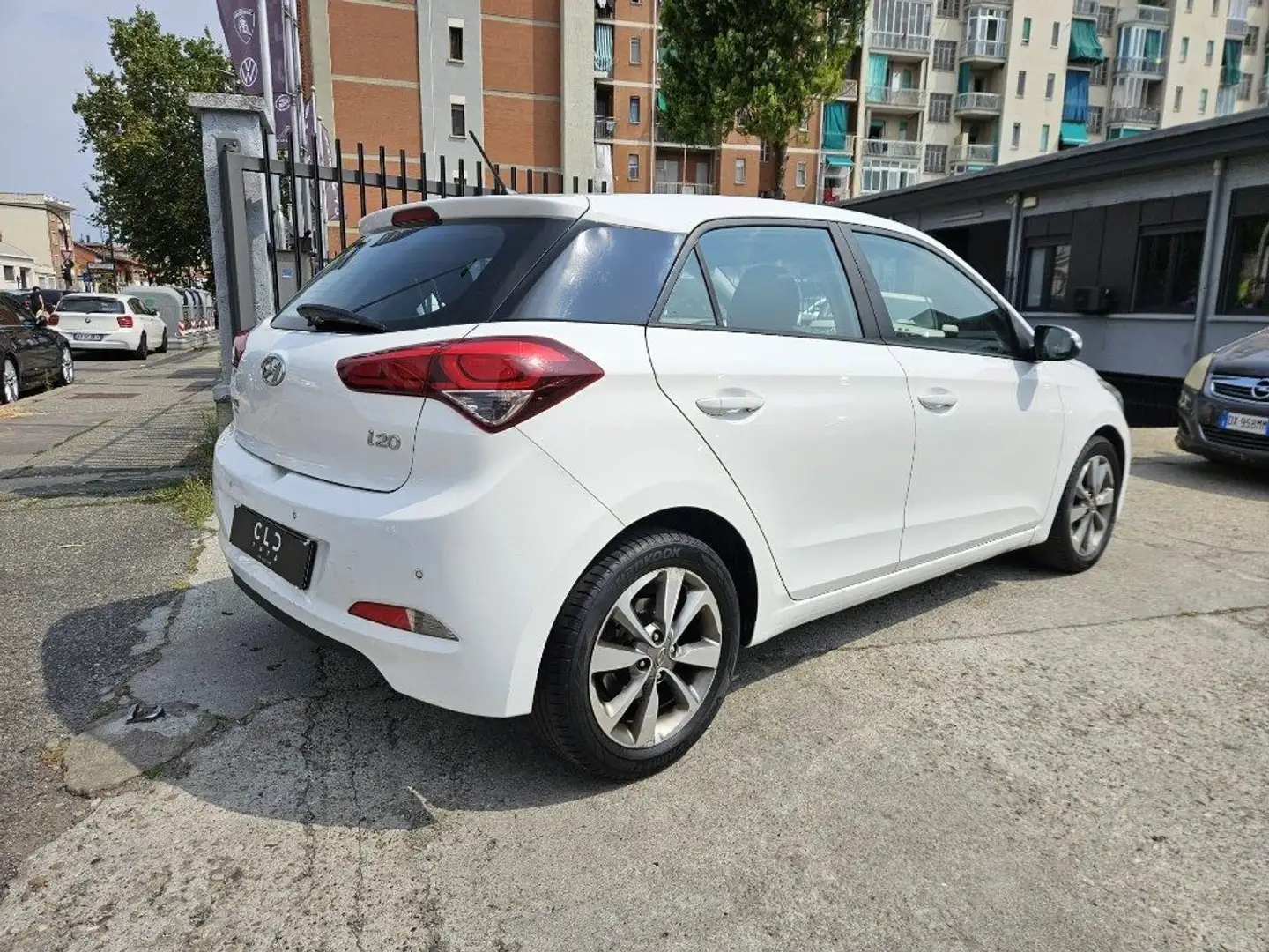 Hyundai i20 1.1 CRDi 12V 5 porte Білий - 2