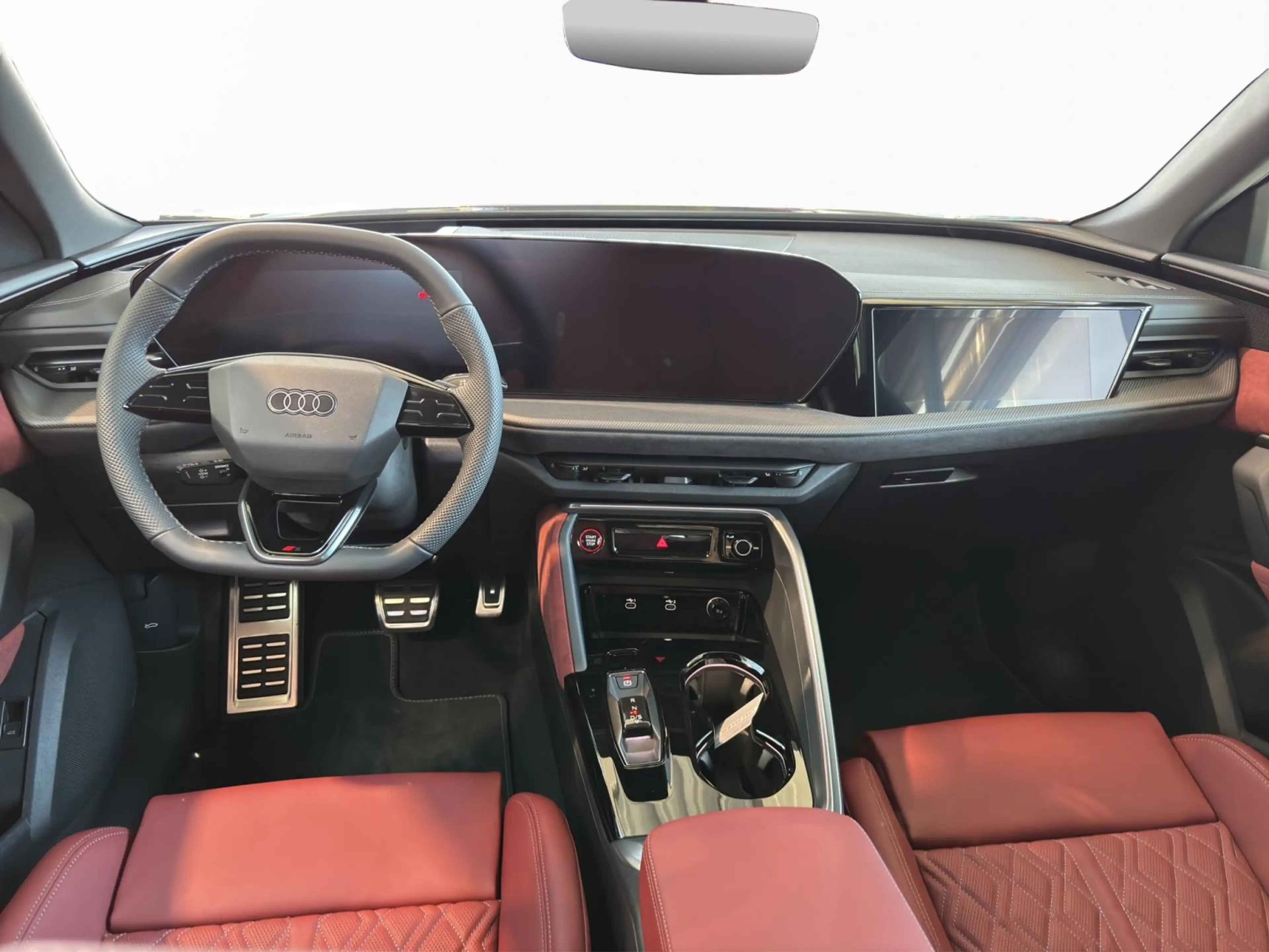 Audi SQ5 SUV — photo 2