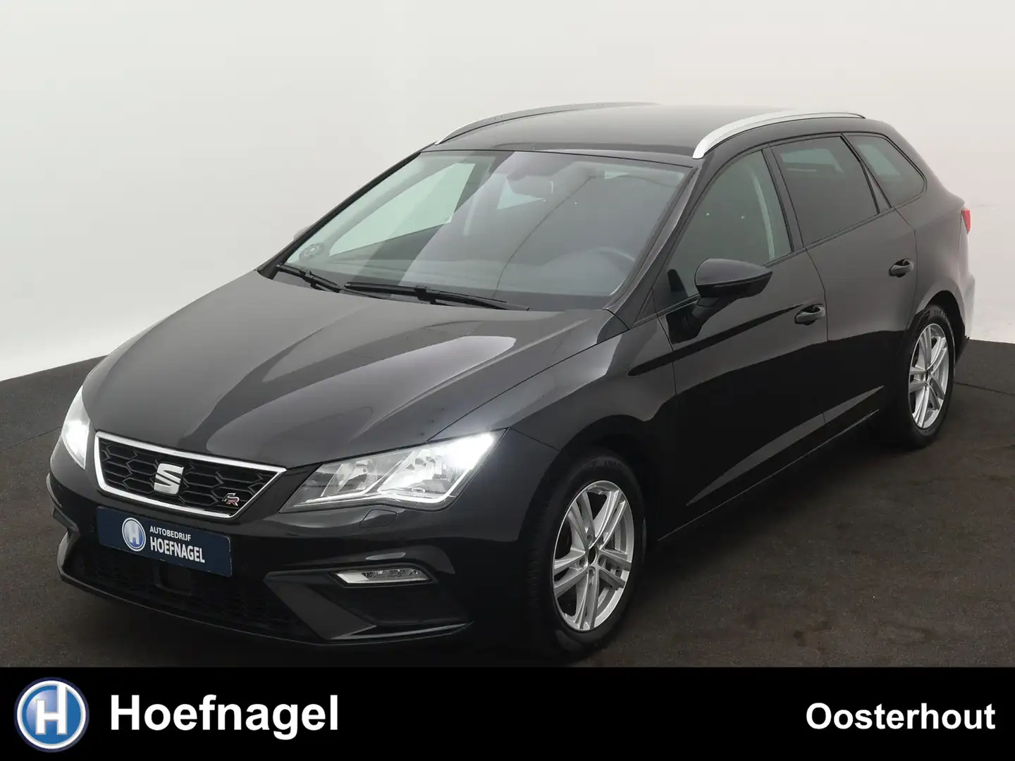 SEAT Leon ST 1.4 EcoTSI FR Automaat | Camera | Stoelverwarmi Zwart - 1