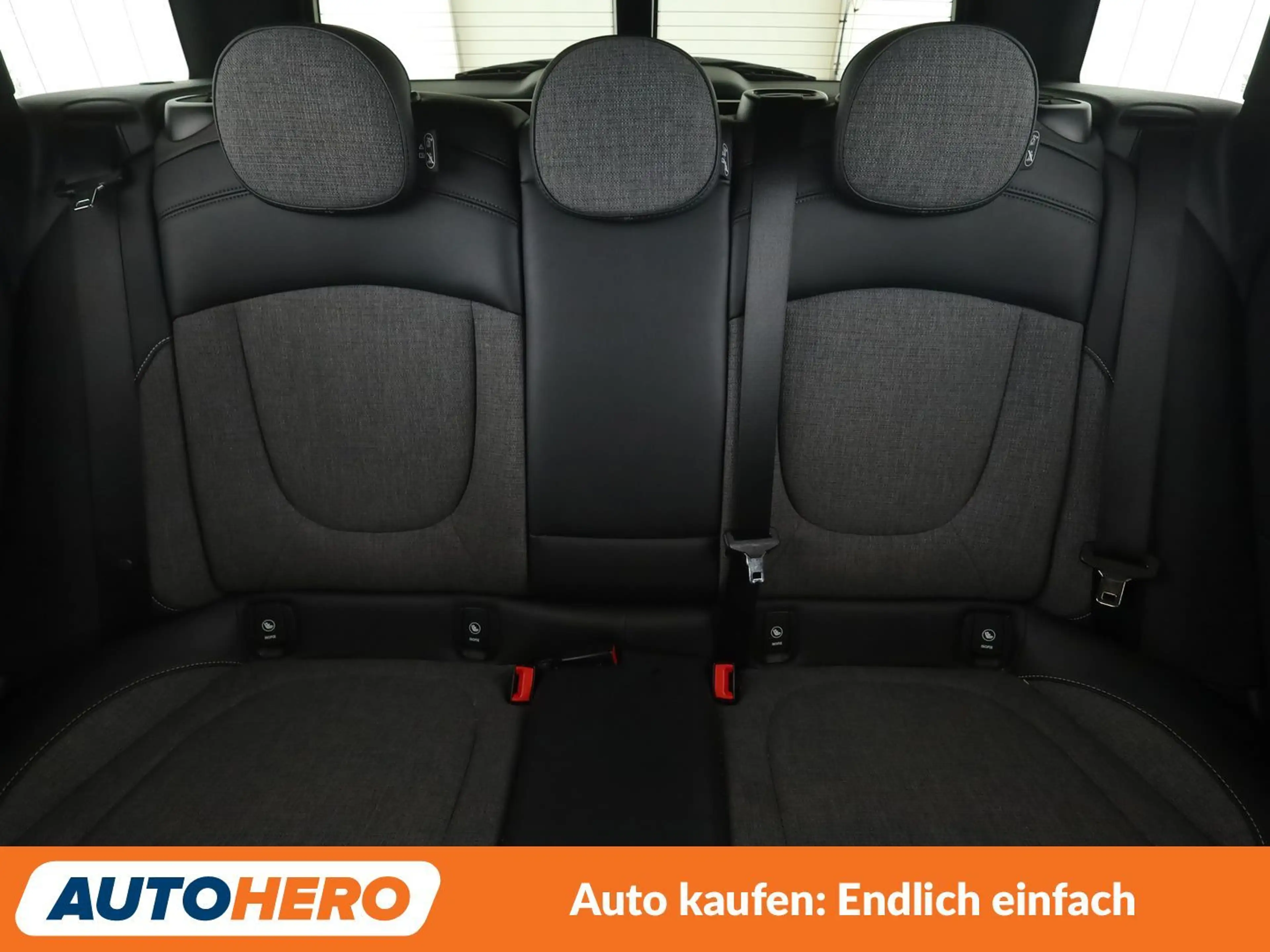 MINI Cooper Clubman Cooper Aut.*NAVI*LED*PDC*SHZ*ALU*TEMPO*KLIMA* — photo 15