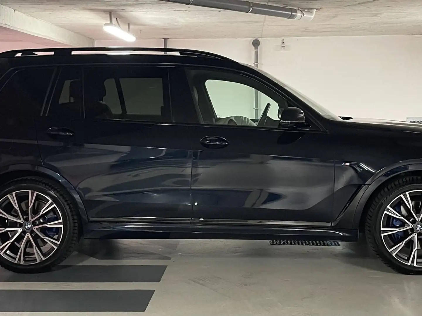BMW X7 M50iA xDrive 530ch M Performance Noir - 2