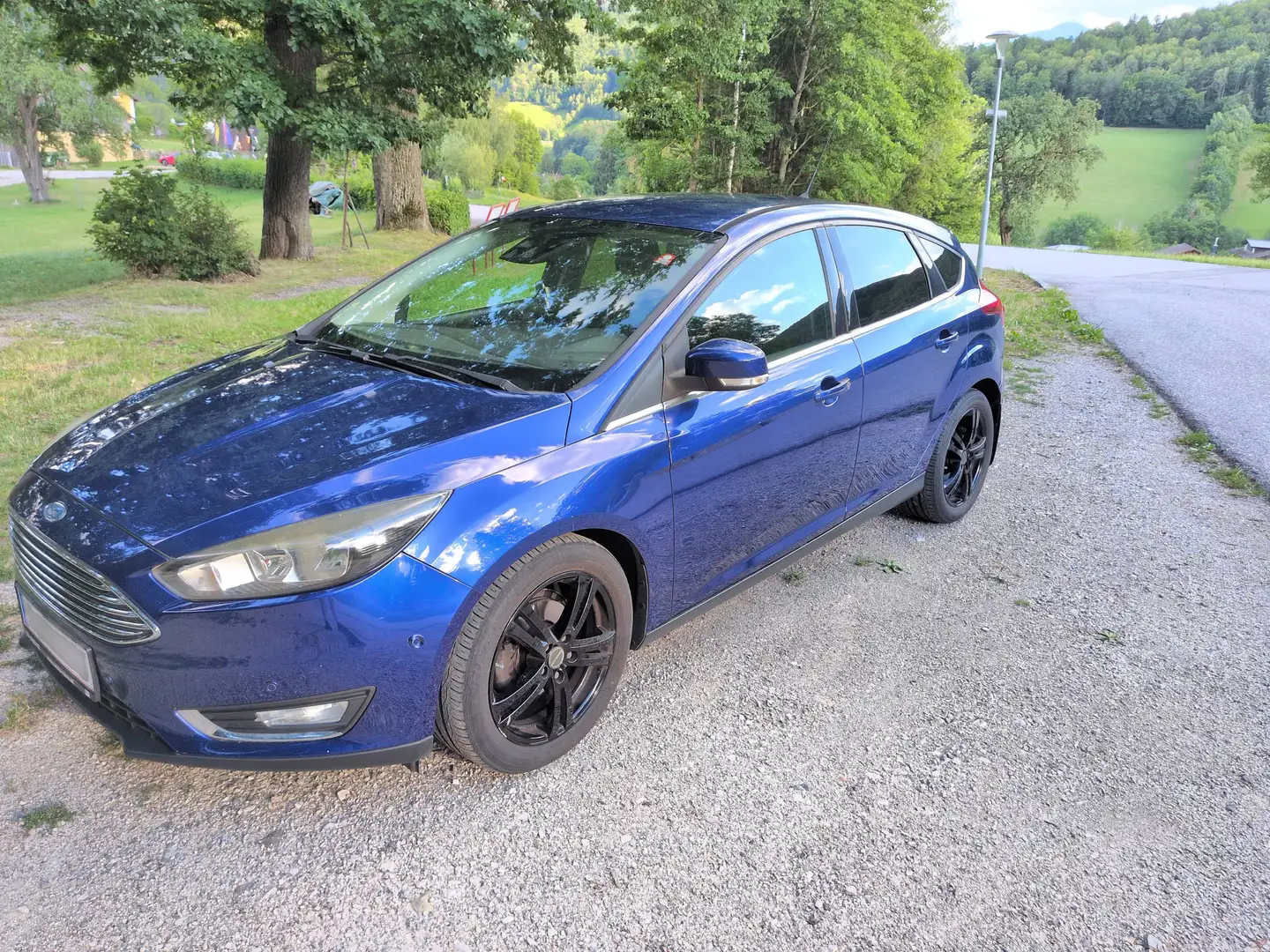 Ford Focus Ecoboost 1,0 Titanium *Zahnriemen Neu* Blau - 1