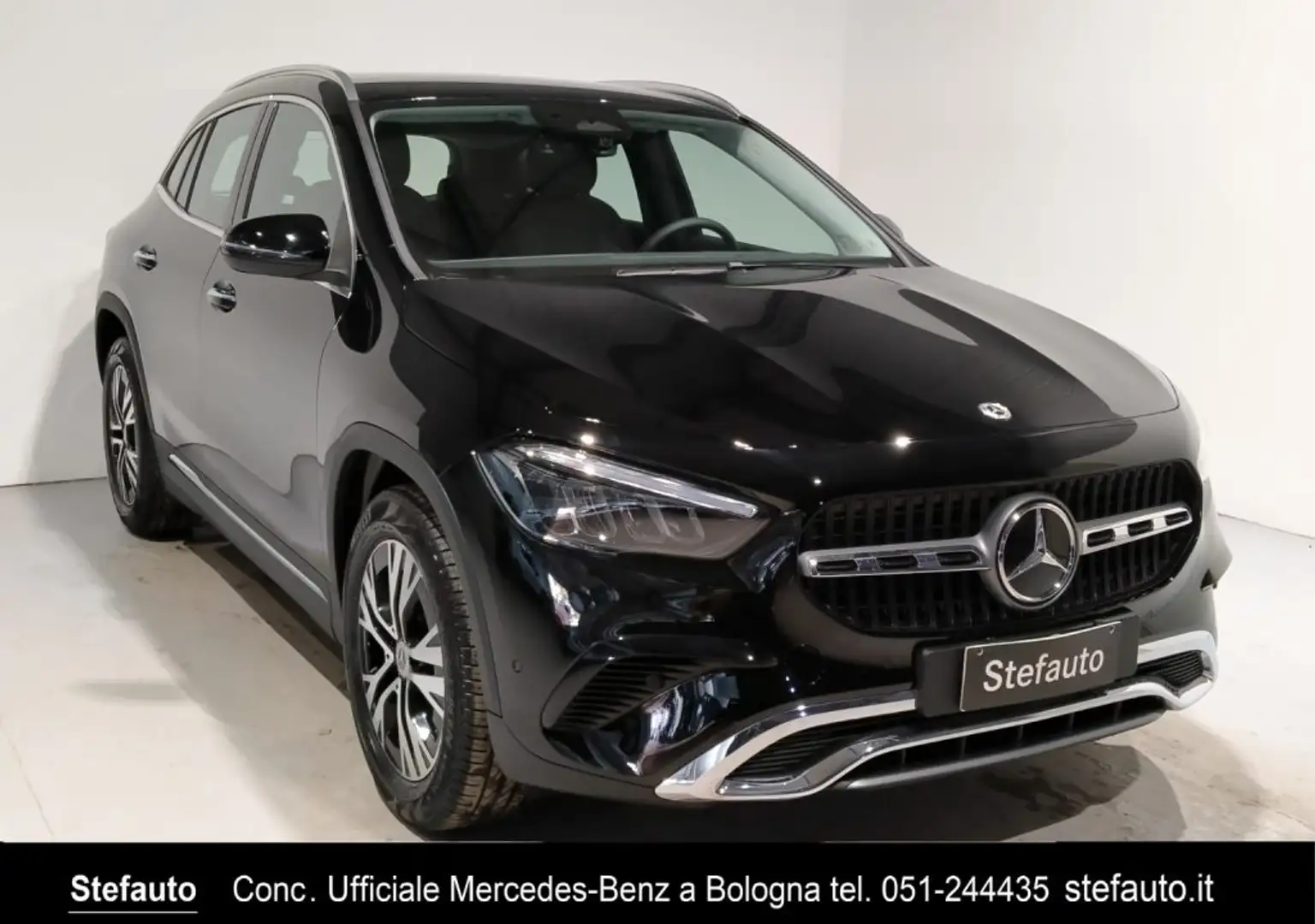 Mercedes-Benz GLA 200 d Automatic Progressive Advanced Plus Black - 1