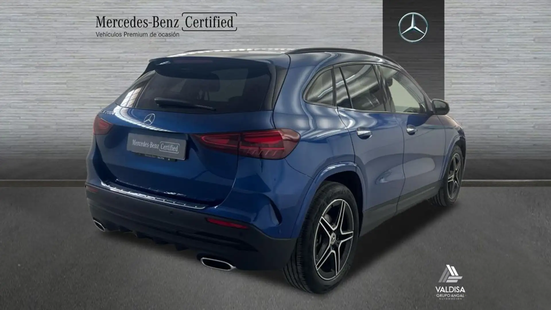 Mercedes-Benz GLA 200 D - 2