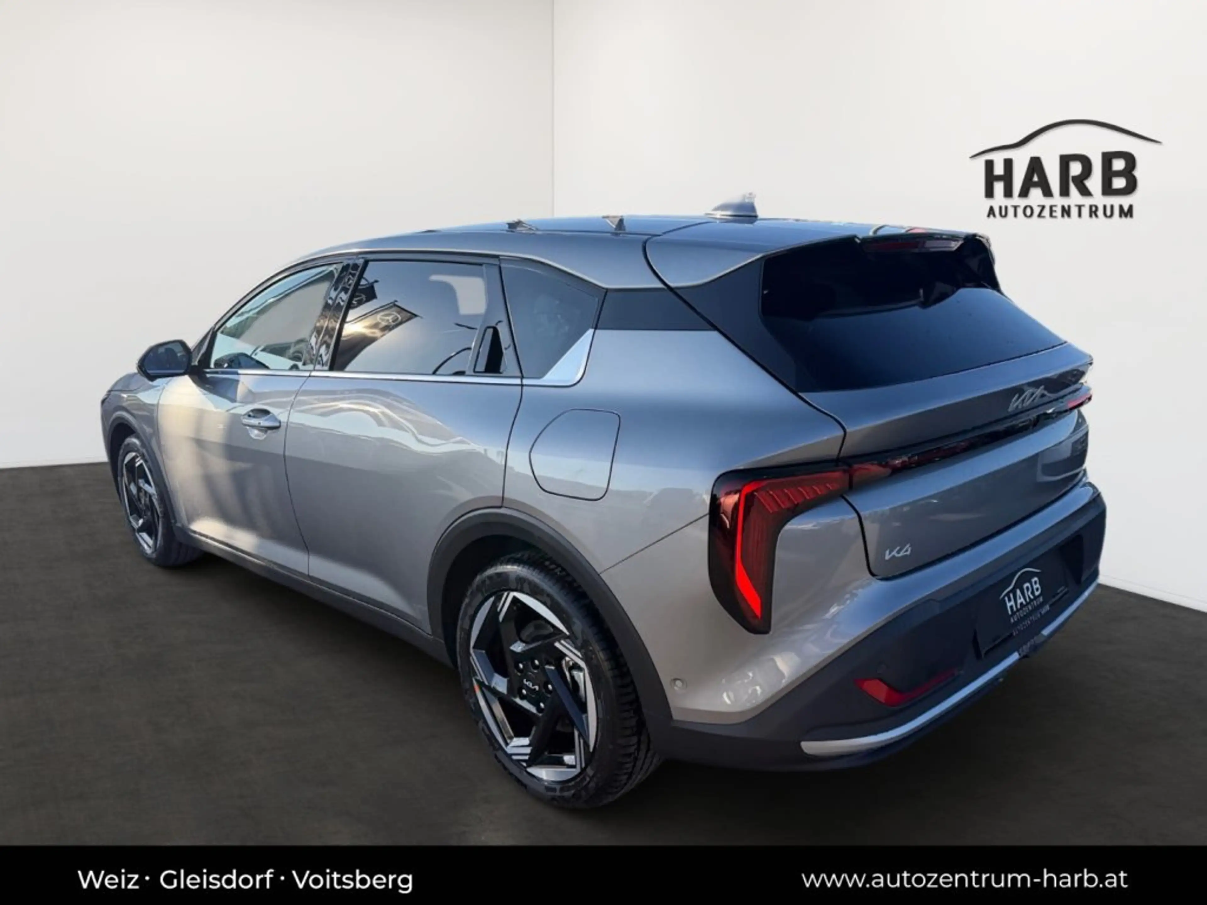 Kia K4 HB/GOLD/1.6 TGDI/DCT7/150/P2/MY26 — photo 6