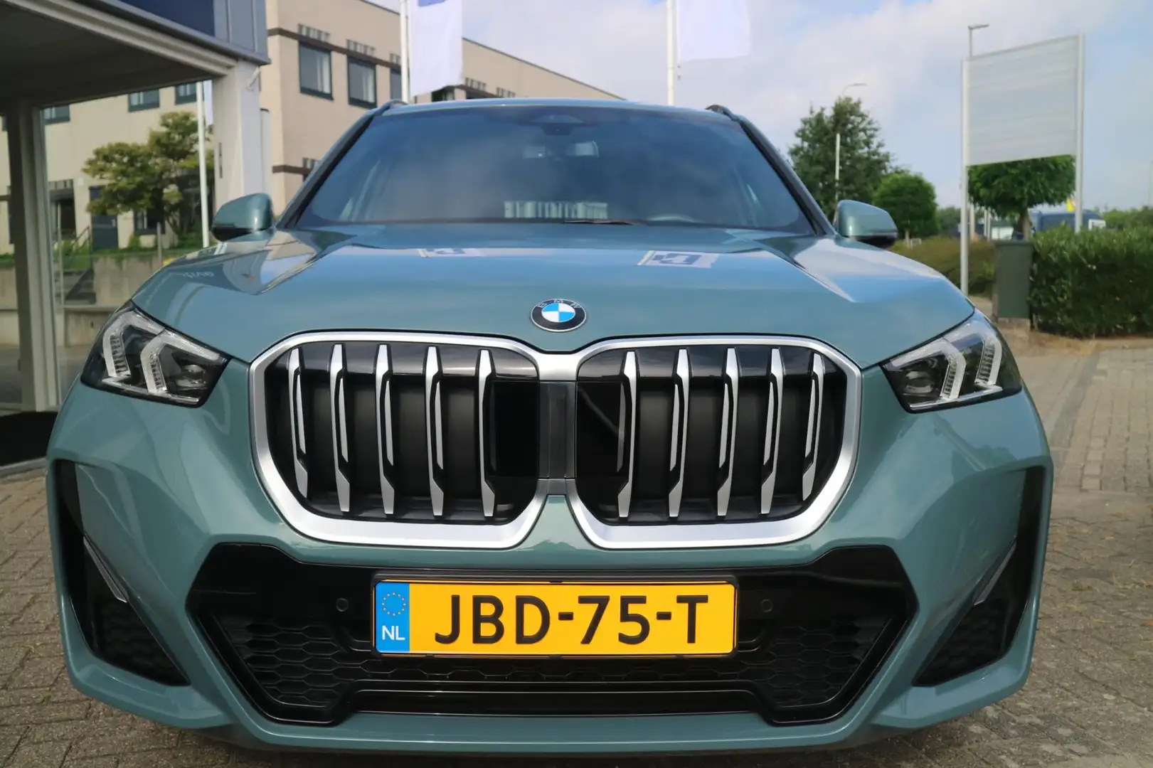 BMW X1 SDrive18i M sport / navigatie / camera Vert - 2