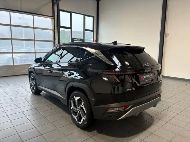 Hyundai Tucson view 4
