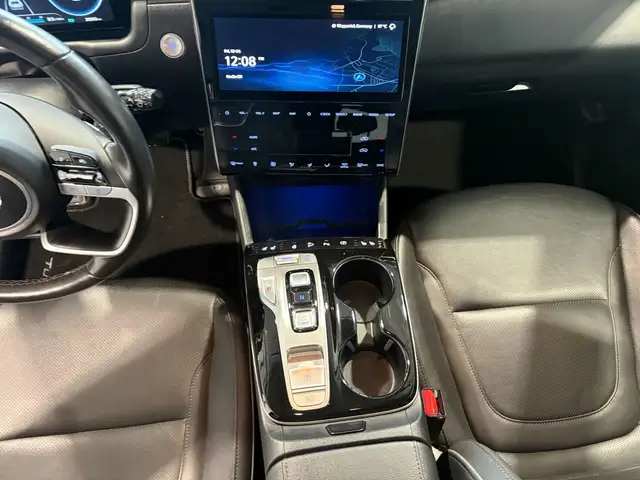 Hyundai Tucson view 12