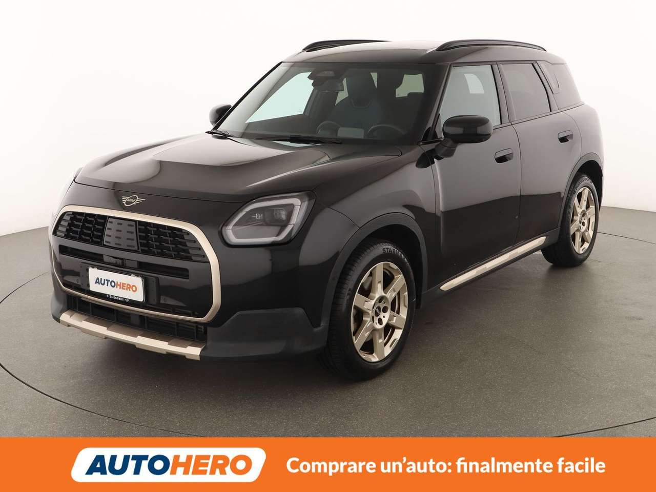 MINI Countryman C Cooper C Mild-Hybrid Favoured Trim