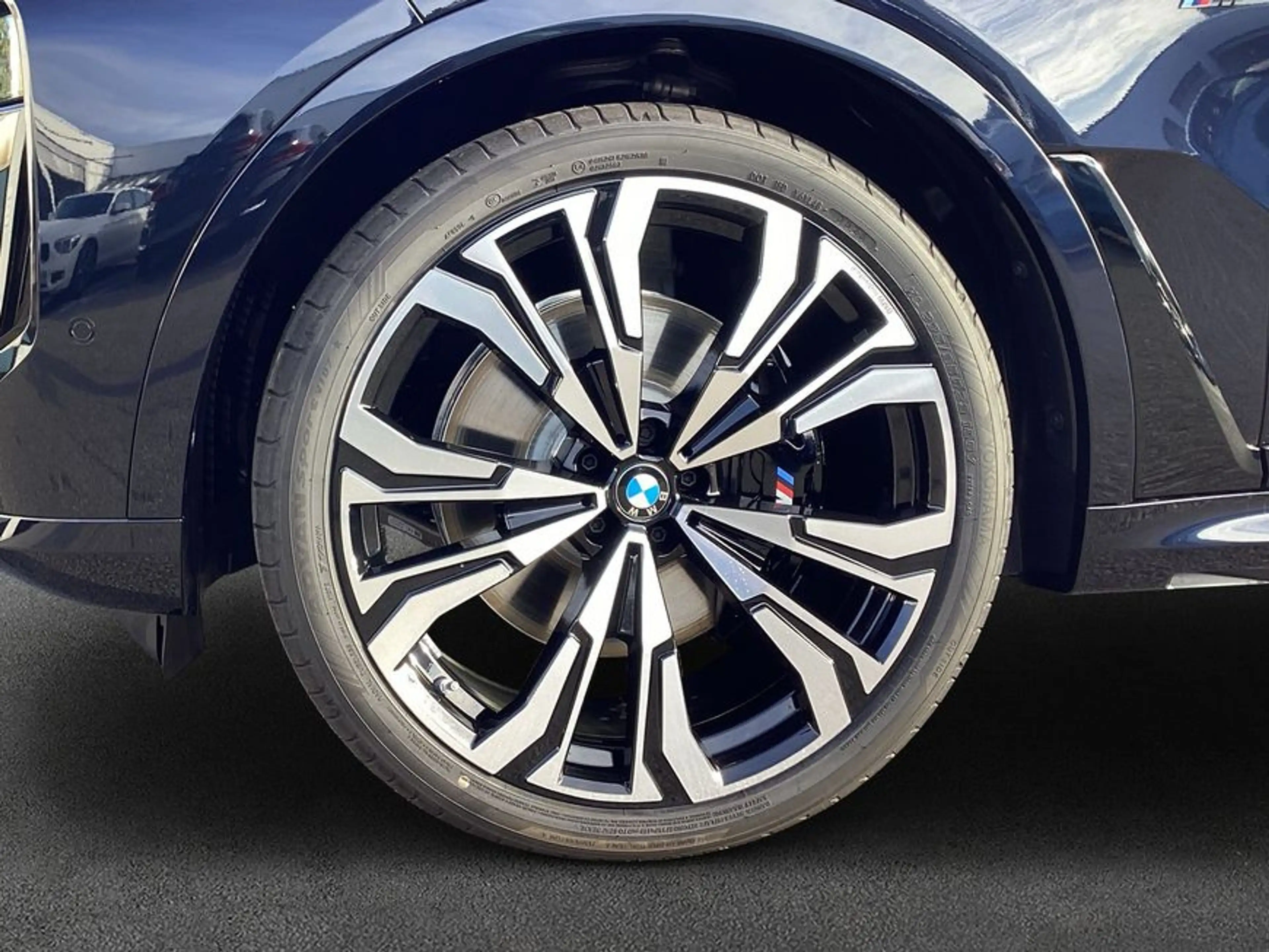 BMW X7 xDrive40d 259 kW, 5-türig (Diesel) — photo 7