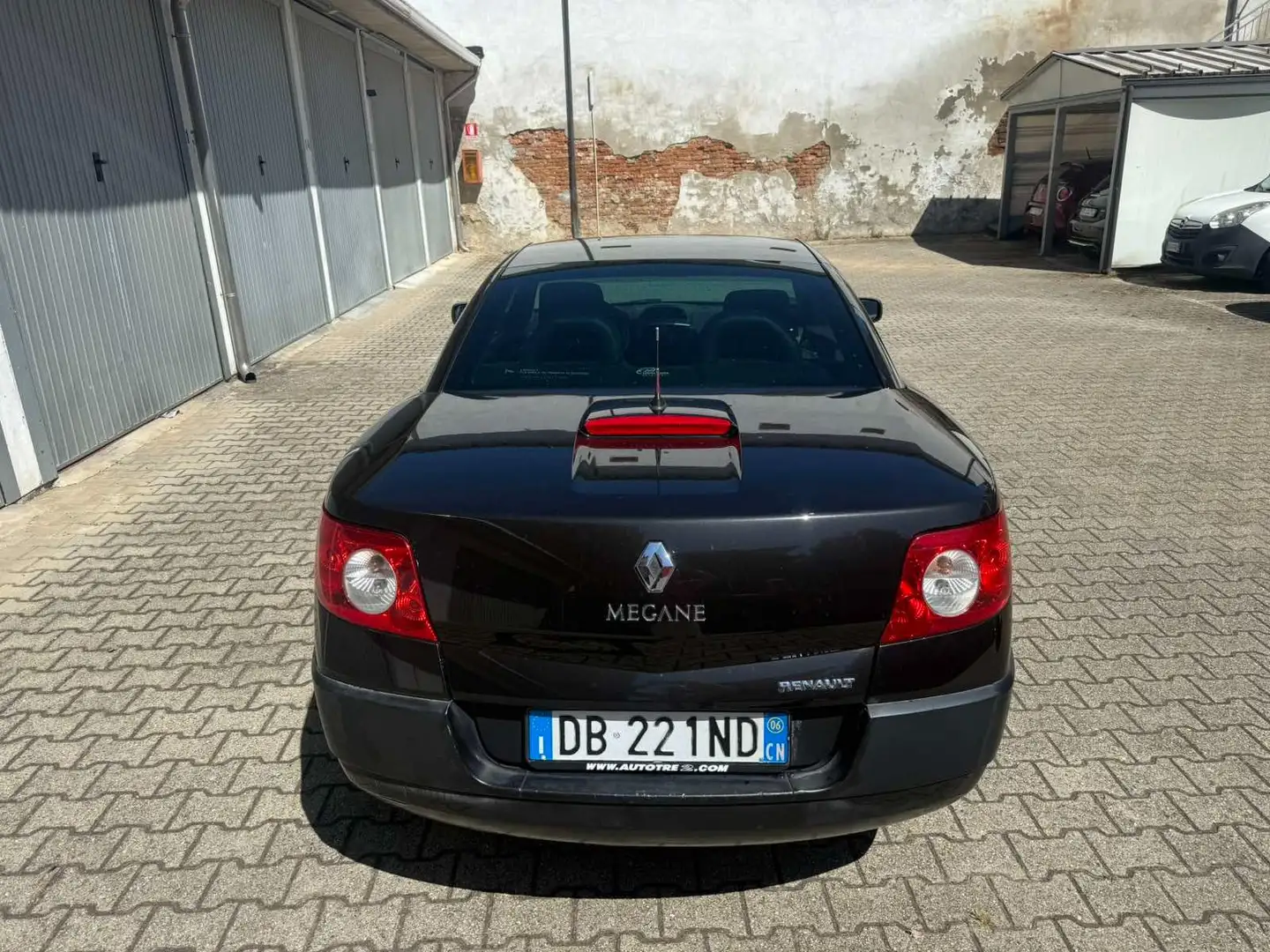 Renault Megane Megane II 2006 CC CC 1.9 dci Dynamique Nero - 2