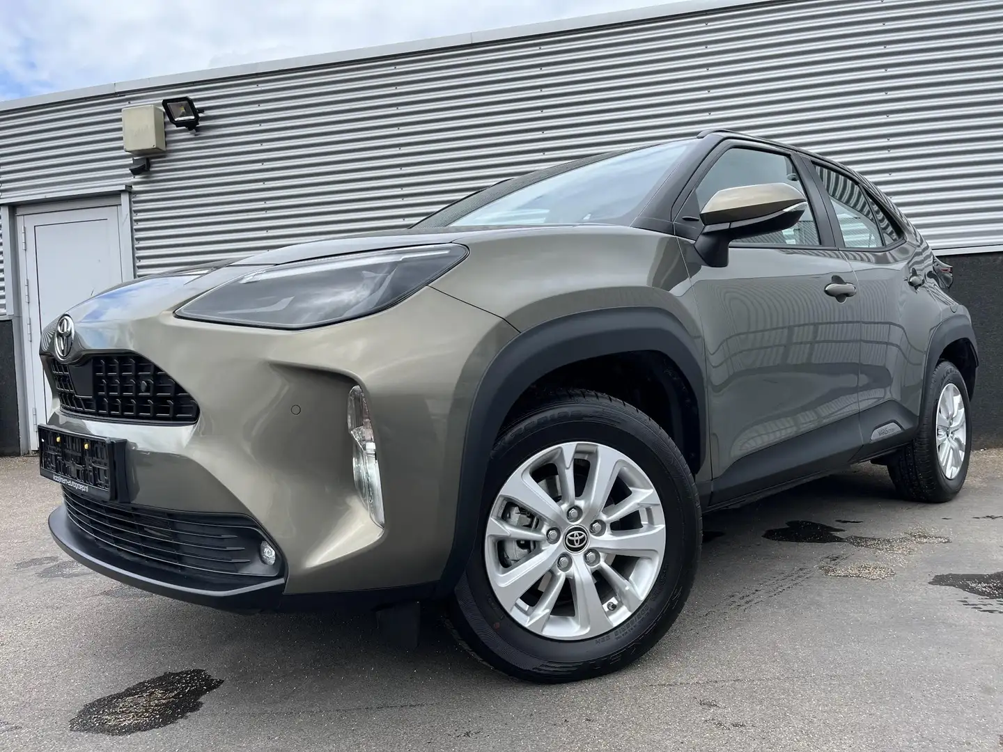Toyota Yaris Cross 1.5 Hybrid 115 Dynamic Parkeersensoren, Stoelverwa Bruin - 2