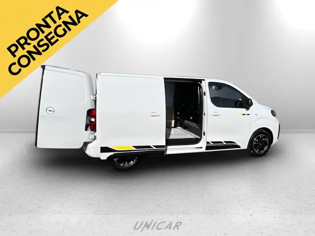 Opel Vivaro view 9